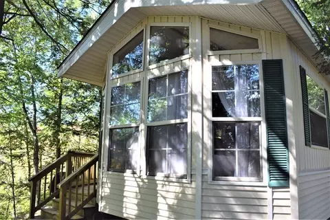 37 Annaloro Blvd, Danville, NH 03819