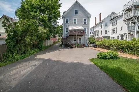 25 Elm St #3, Gloucester, MA 01930 photo 23