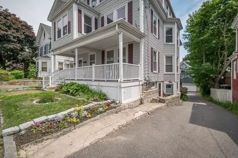25 Elm St #3, Gloucester, MA 01930 photo 21