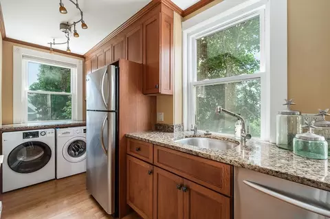 25 Elm St #3, Gloucester, MA 01930 photo 13