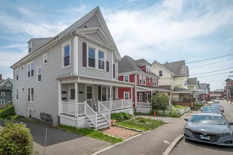 25 Elm St #3, Gloucester, MA 01930 photo 25