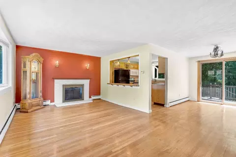 48 Simpson Dr, Framingham, MA 01701 photo 8
