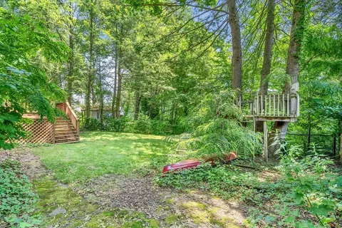 48 Simpson Dr, Framingham, MA 01701 photo 5