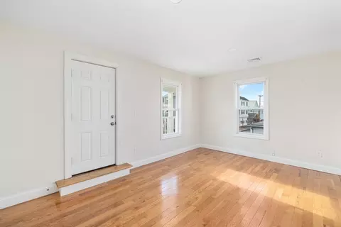 Living - 152 George St, Fall River, MA 02720 photo 5 of 6