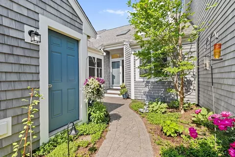6 Dillingham Way #6, Plymouth, MA 02360