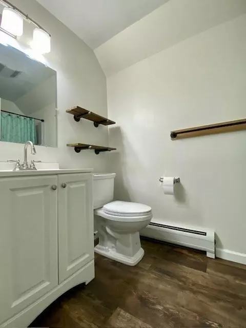 Bath - 39 Eagleville Rd, Orange, MA 01364 photo 4 of 4