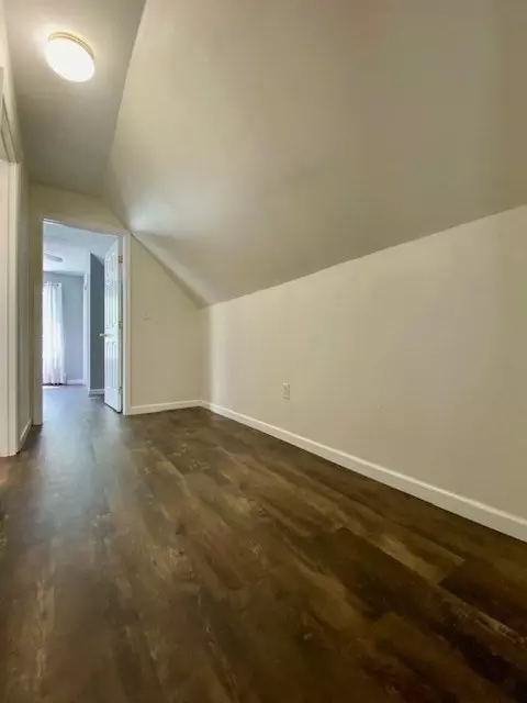 Entry Way - 39 Eagleville Rd, Orange, MA 01364 photo 5 of 5
