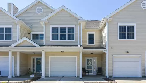 631 East St #K203, Mansfield, MA 02048