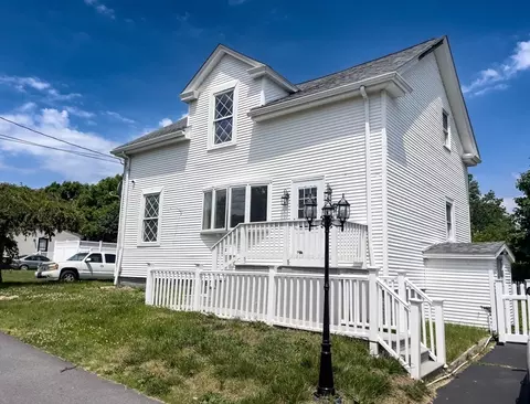 25 Laura Keene Ave, Acushnet, MA 02743