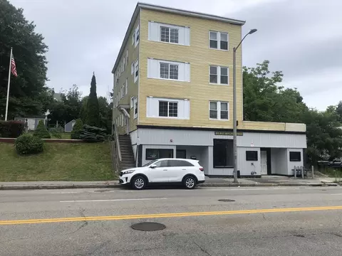 352 W Boylston St, Worcester, MA 01606