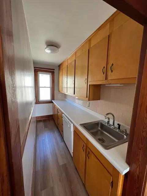 2 Short St, Worcester, MA 01604 photo 9