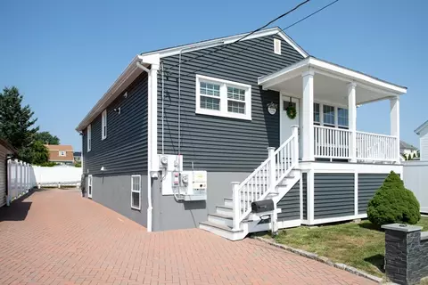 357 Baker, Fall River, MA 02721