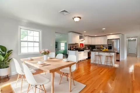 22 Edith Rd, Framingham, MA 01701 photo 16