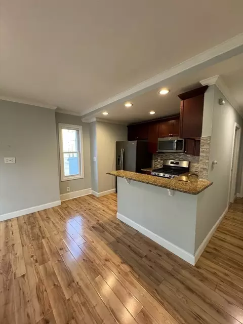 46-48 Everett St, Lawrence, MA 01843 photo 10