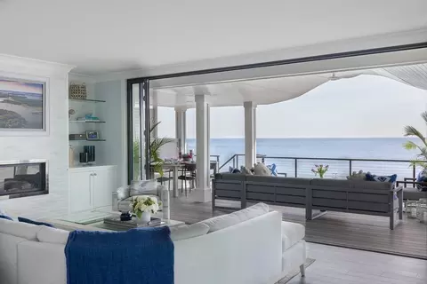 Living - 353 Beach Ave, Hull, MA 02045 photo 2 of 3