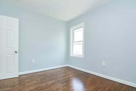 Bedroom - 517 Palmer St, Fall River, MA 02721 photo 6 of 14