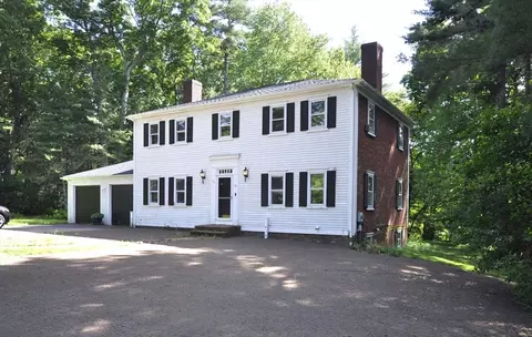50 Satucket Trl, Bridgewater, MA 02324
