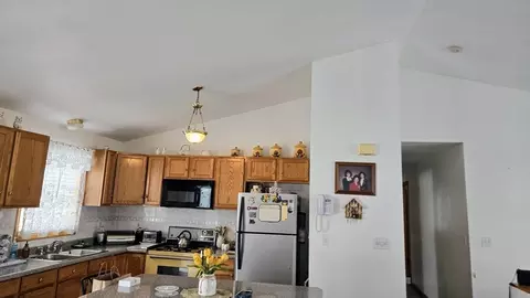 177 Plain, Fall River, MA 02723 photo 14