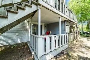 Exterior - 733 W Main St #C, Hyannis, MA 02601 photo 1 of 6