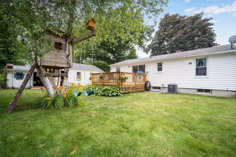 Exterior - 152 Silvin Rd, Chicopee, MA 01013 photo 6 of 9