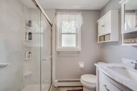 Bath - 152 Silvin Rd, Chicopee, MA 01013 photo 1 of 2