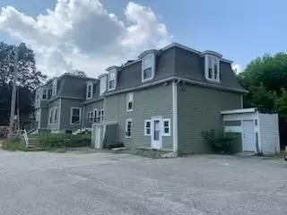 77-79 Chase Ave, Webster, MA 01570 photo 2