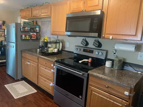 77-79 Chase Ave, Webster, MA 01570 photo 3