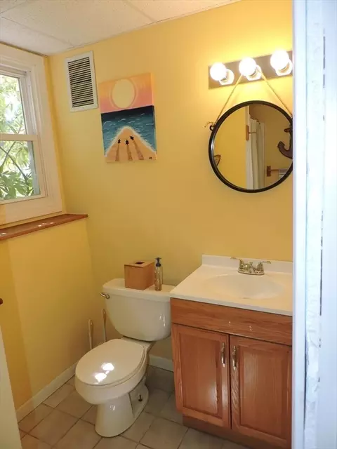 Bath - 92 Lower Gore Rd, Webster, MA 01570 photo 5 of 5