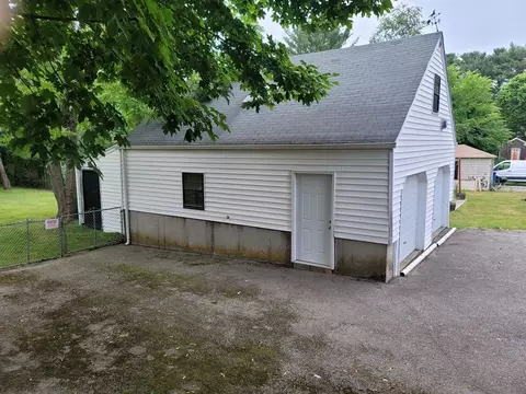 Exterior - 306 High St, Randolph, MA 02368 photo 6 of 7
