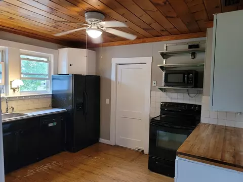 Kitchen - 306 High St, Randolph, MA 02368 photo 1 of 5