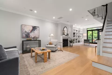 103 Warren Ave, Boston, MA 02116