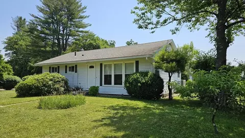 298 Ryan Rd, Northampton, MA 01062