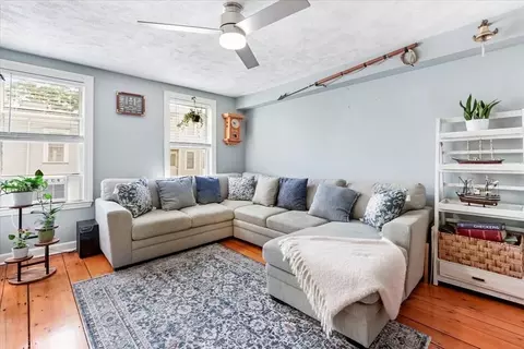 143 W 8th St #2, Boston, MA 02127