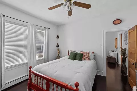 Bedroom - 282 Orange St, Fall River, MA 02720 photo 2 of 6