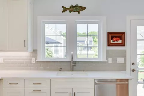 75 Cobblestone Cir, Mashpee, MA 02649 photo 12