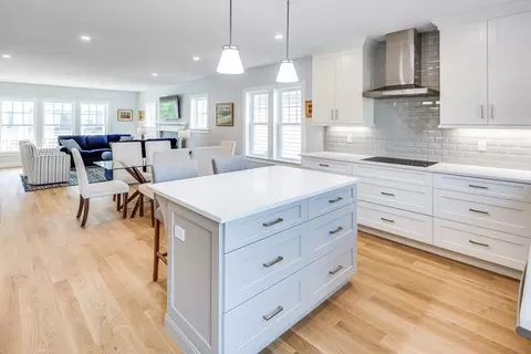 75 Cobblestone Cir, Mashpee, MA 02649 photo 13