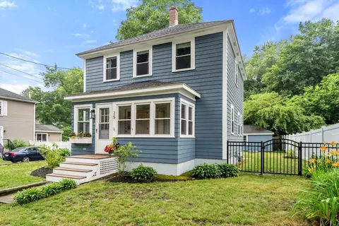 25 Lewis St, Maynard, MA 01754