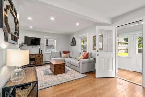 25 Lewis St, Maynard, MA 01754 photo 9