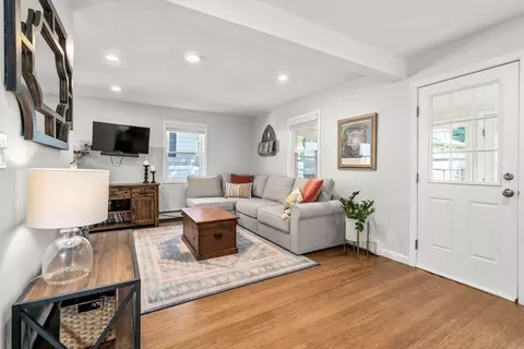 25 Lewis St, Maynard, MA 01754 photo 8