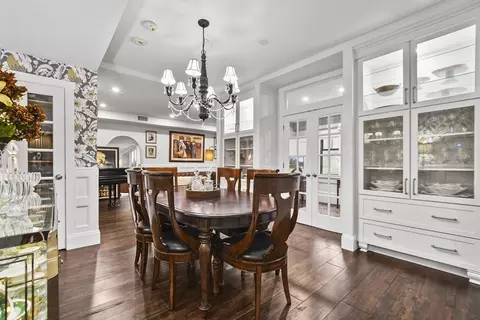 150 Saint Paul St #105, Brookline, MA 02446