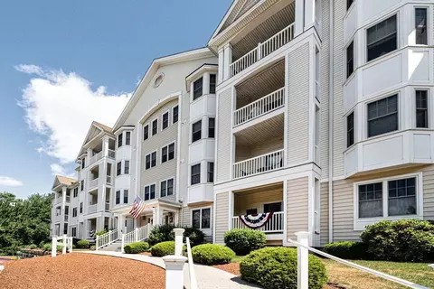 15 Westchester Dr #15, Haverhill, MA 01830
