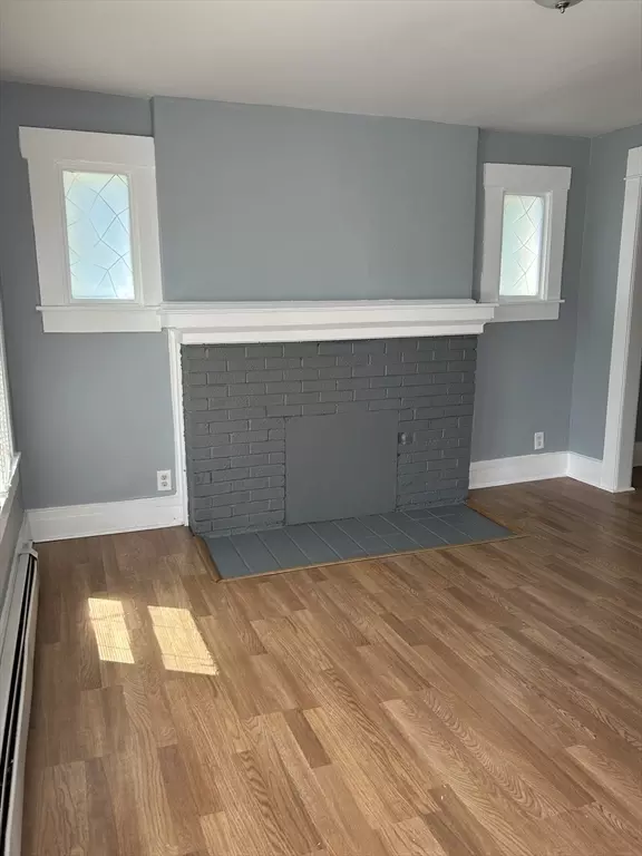 106108 Clifton Ave, Springfield, MA 01105 7 Photos Movoto