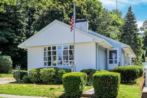 22 Theresa Rd, Quincy, MA 02169