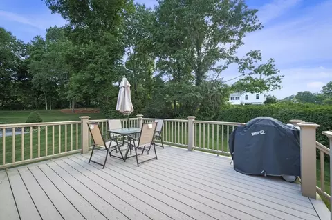 Exterior - 1 Pentucket Ln, Danvers, MA 01923 photo 7 of 9