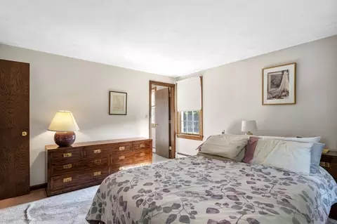 Bedroom - 1 Pentucket Ln, Danvers, MA 01923 photo 2 of 4
