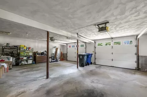 Exterior - 1 Pentucket Ln, Danvers, MA 01923 photo 9 of 9