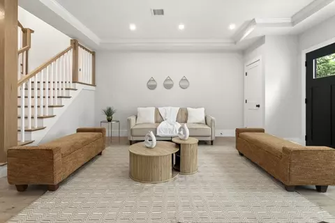 140 Pearl St #A, Somerville, MA 02145
