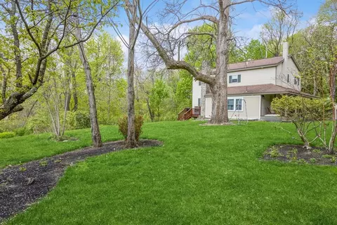 109 School St # -R, Groveland, MA 01834