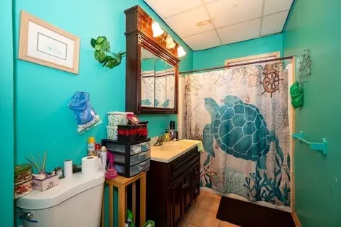 Bath - 17 Jefferson St, Worcester, MA 01604 photo 1 of 3
