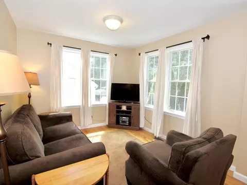 159 Mower St, Worcester, MA 01602 photo 5